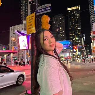 Kezia M.