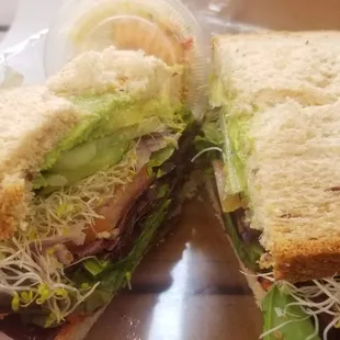 The Natural sandwich (veggies)