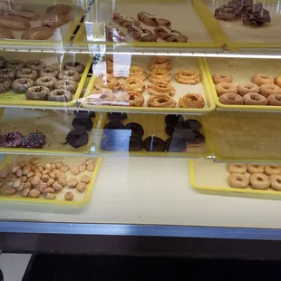 Daylight Donuts