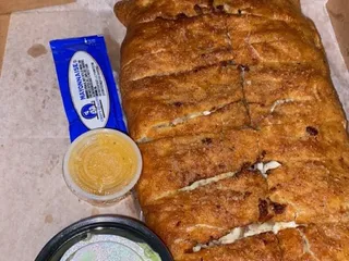 Pizzanos Pizza and Grinderz