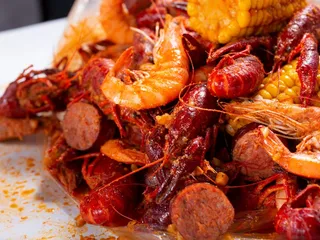 Stinkin Crawfish of Lakewood