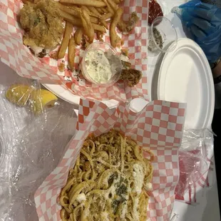 Garlic noodles &amp; fried soft shell crab