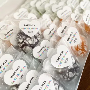 Crinkle Cookie Favors with custom label added