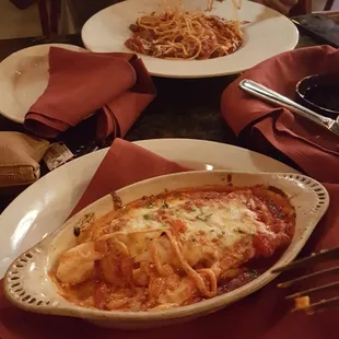 Spaghetti and meat sauce and lasagna.