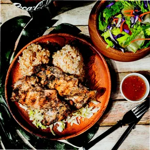  bowl of rice and a salad