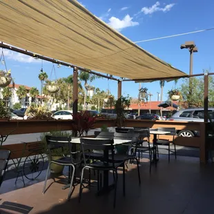 Nice spacious outdoor space in front of the restaurant that supplements their indoor dining area.