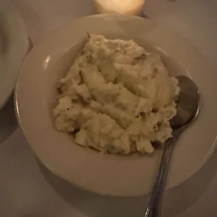 Mashed Potato&apos;s with white cheddar cheese