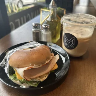 1. Mo's Special Bagel