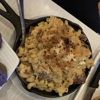 Smoked meat Mac & Cheese