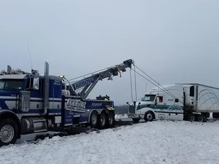 Arrow Towing