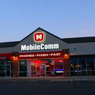 Visit Mobilecomm's NEWEST Location on West 21st Street North!