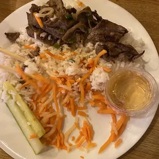 Beef rice plate