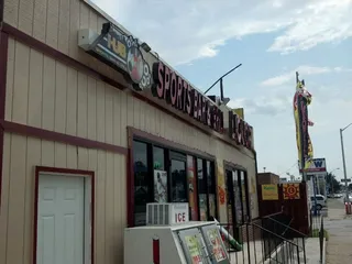 Hub Sports Bar & Grill