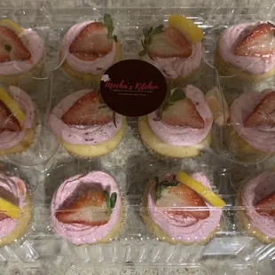 Strawberry Lemonade Cupcakes (custom)