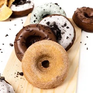 Nutella Cinnamon, Chocolate, Cookies &amp; Cream, and Mint Oreo mochi donuts