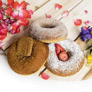 Cookie butter filled, Nutella filled, and Strawberry filled mochi donuts!