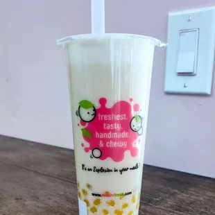 Peach bubble milk