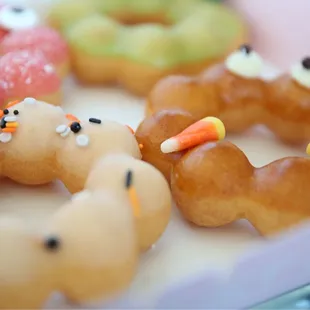 Mochi Donuts - Original, Pumpkin Pie, Green Apple, Strawberry (Halloween edition)