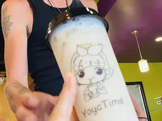 Yoya Self Service Frozen Yogurt and Bubble Tea