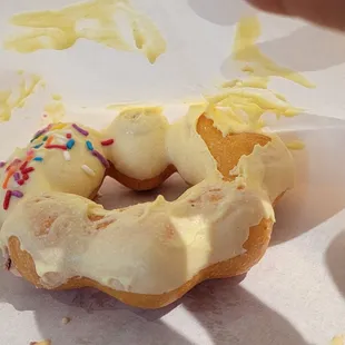 Pineapple mochi donut
