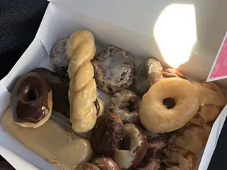 Arnold's Coffee and Donuts