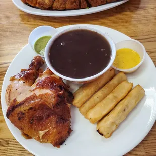 1/4 dark meat with black beans and yuca frita