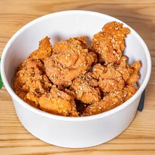 chicken wings and fried chicken, bbq chicken, fried chicken wings, food, fried chicken, poultry, chicken, chicken wings, bbq wings