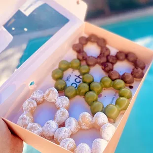Powdered Sugar, Matcha, Brownie brittle