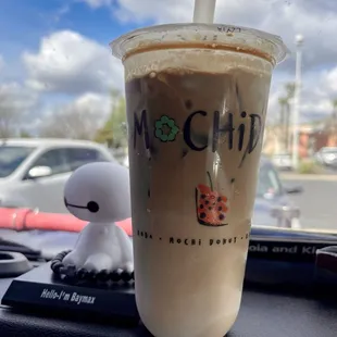 Iced mocha with ice cream