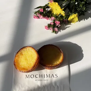Mochi tarts
This is our beloved creation with notes of vanilla and coconut.