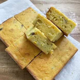 Mochi cornbread
(with chucks of grilled corn and serrano chilis this cornbread will brighten up any meal)
*seasonal* not too sweet