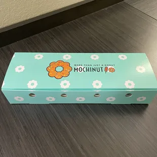 Donut box