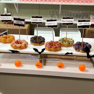 Current Halloween Flavors (10.30.22)