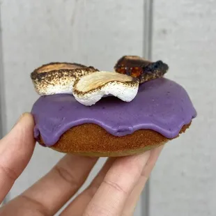 Ube marshmallow  FOLLOW at @phoebe_eats on Instagram for more
