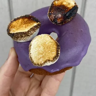 Ube marshmallow  FOLLOW at @phoebe_eats on Instagram for more