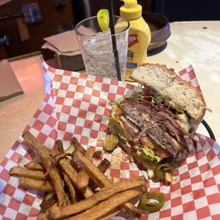 Jalapeño ham burger.