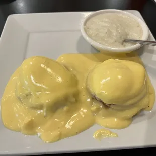 Eggs Benedict