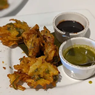 Veggie Pakora with tamarind and green sauce.