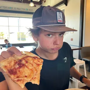 no cheese on the pizza