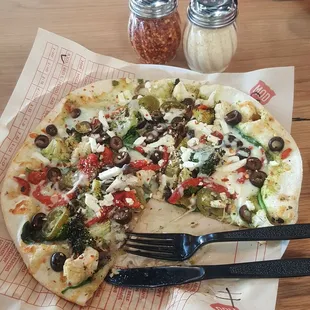 My very own veggie pizza!