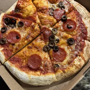 The &quot;replacement&quot; that should have pepperoni, bull olive and MUSHROOMS