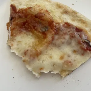 Hair in pizza