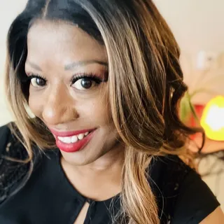 Chrisi L.