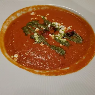 Roasted tomato soup. Slight kick and tasty.
