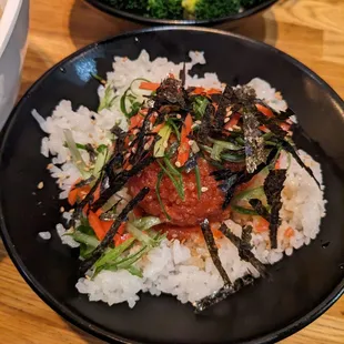 Spicy tuna bowl