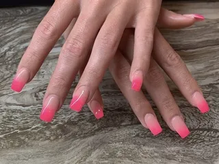 Dashing Diva Nails