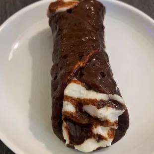 Chocolate Cannoli