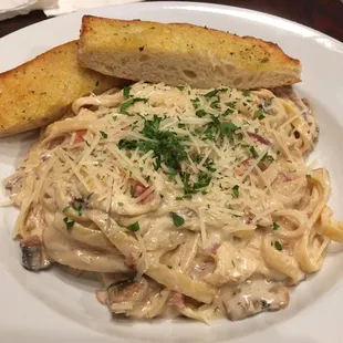 FETTUCCINE CARBONARA