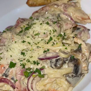 Fettuccine Carbonara