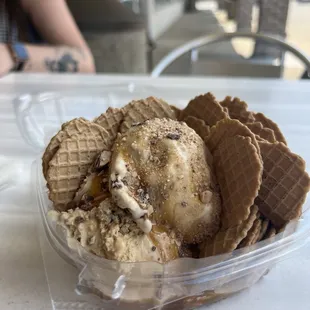 Personal ice cream nachos